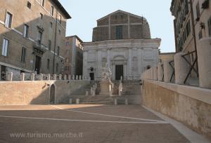 Ancona-Piazza-Plebiscito